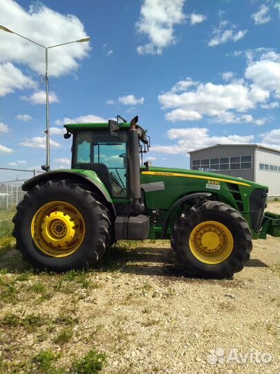 Трактор John Deere 8000 Series, 2017