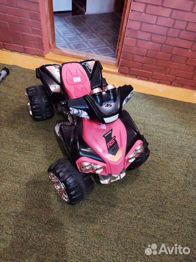 Детский квадроцикл