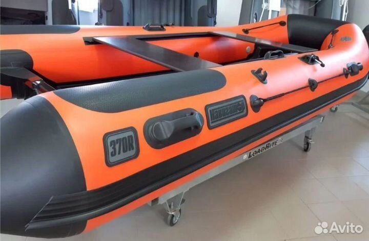 Лодка риб Навигатор 370R