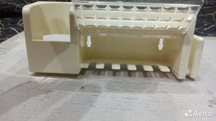 Подставка-подвеска для зубных щёток