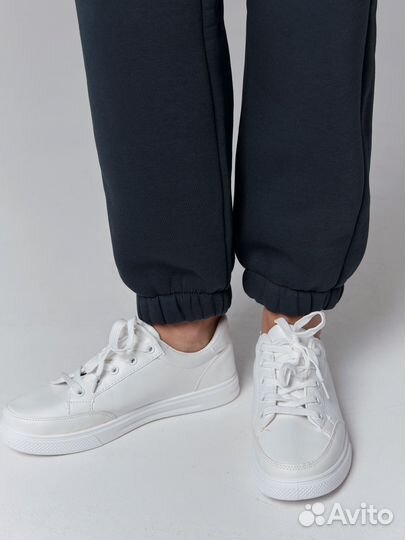 Джоггеры утепленные женские