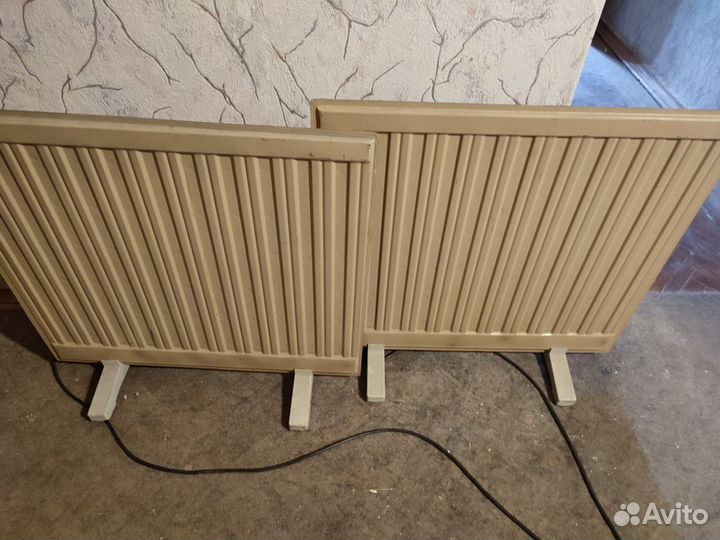 Два масляных радиатора