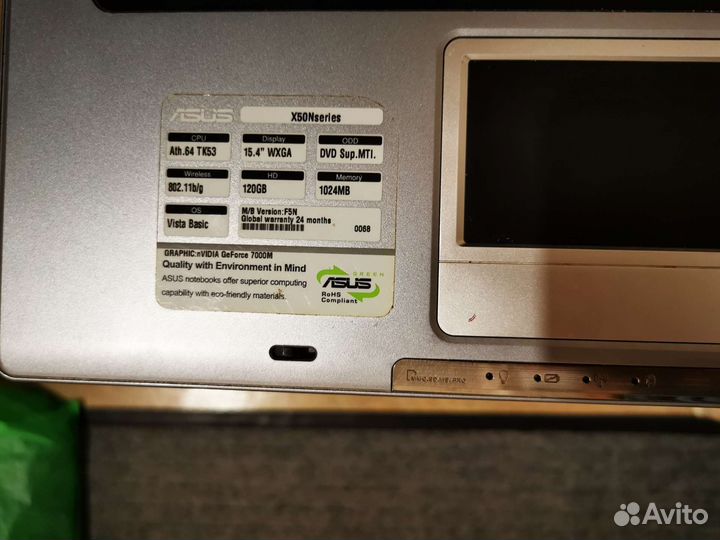 Ноутбук asus