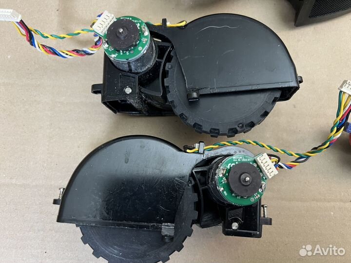 Запчасти робота пылесоса Tefal 130Ai