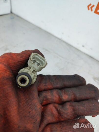 Форсунка инжекторная электрическая Ssang Yong