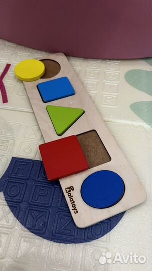 Развивающие игрушки