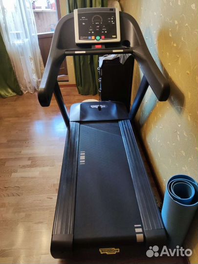 Беговая дорожка Technogym Run Now 500