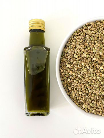 Настоящее конопляное масло сыродавленное