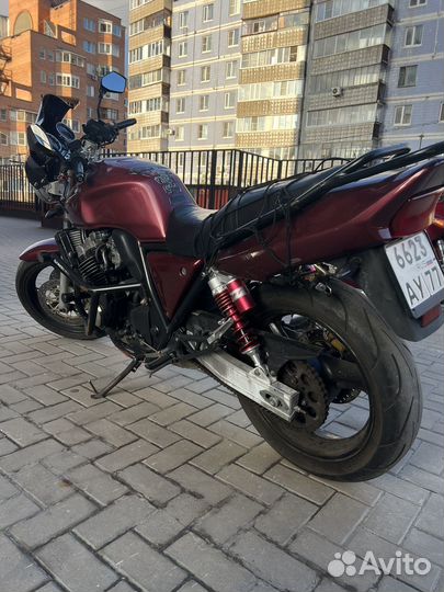 Honda CB400SF