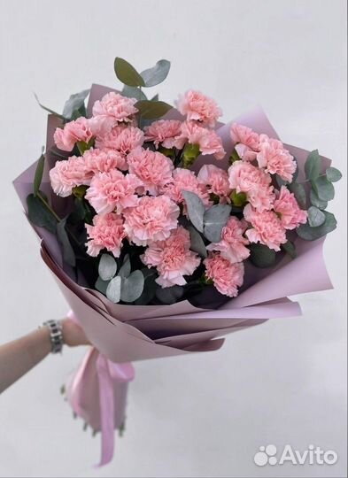 Букет с гвоздикой