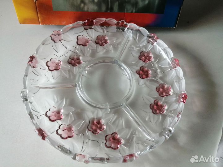 Менажница из цветного стекла