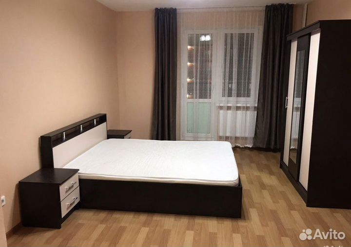 Спальный гарнитур новый