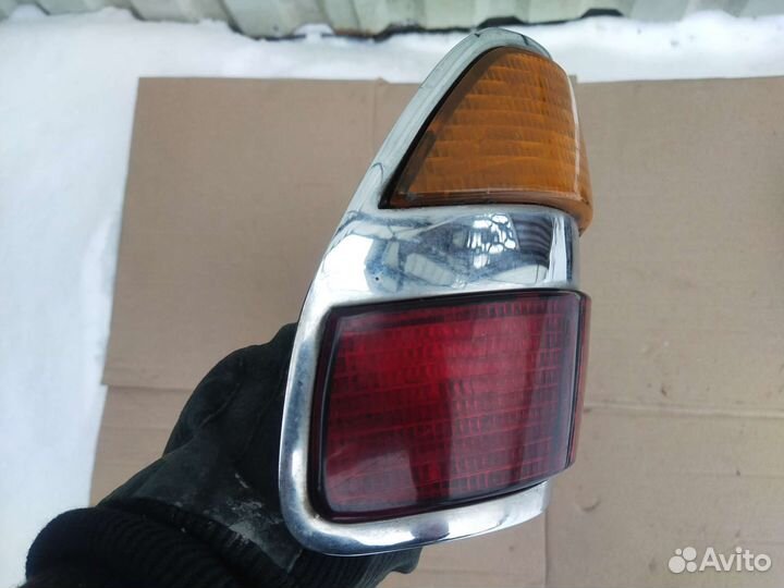 Задний фонарь на BMW 520i e28