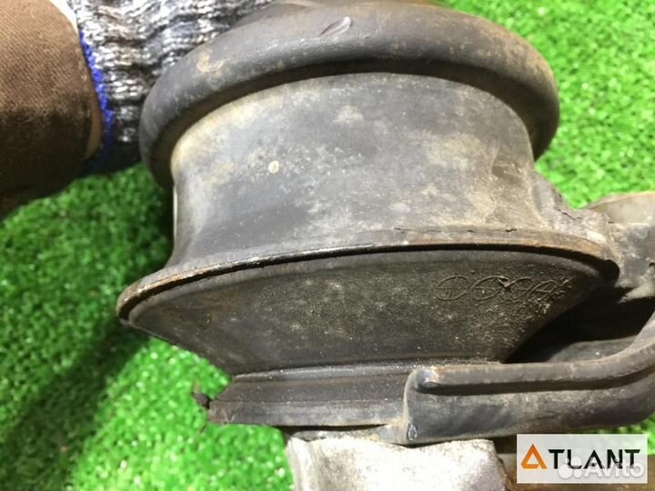 Подушка двигателя toyota crown