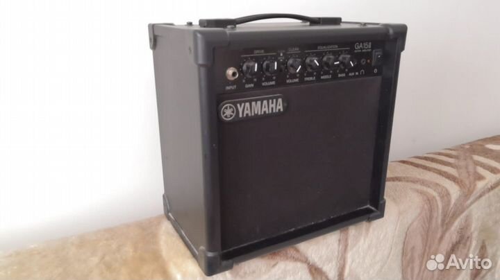 Гитарный комбоусилитель yamaha GA-15II