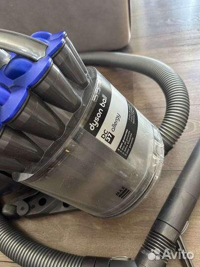 Пылесос dyson DC 37 allergy