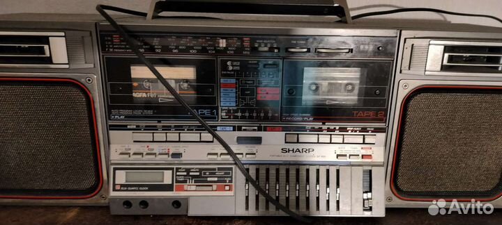 Кассетный магнитофон sharp