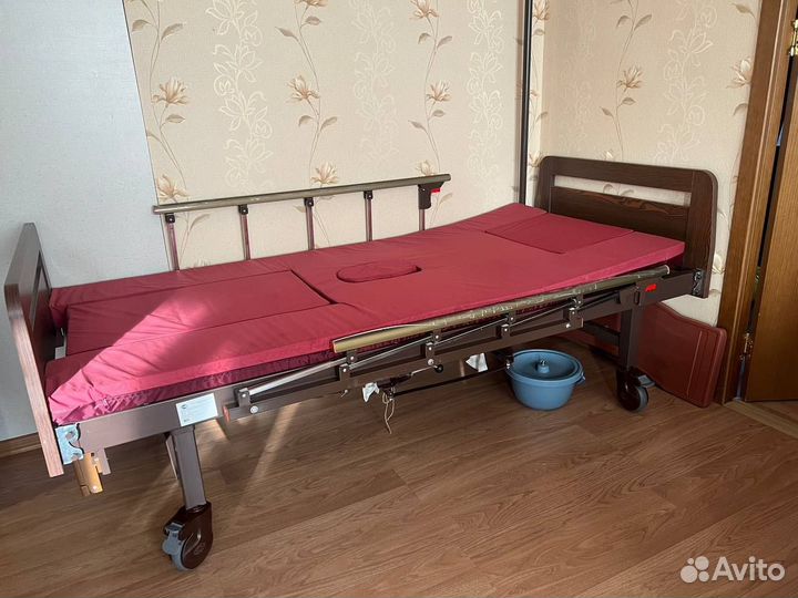 Кровать для лежачих
