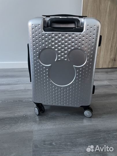 Чемодан samsonite ручная кладь disney mickey