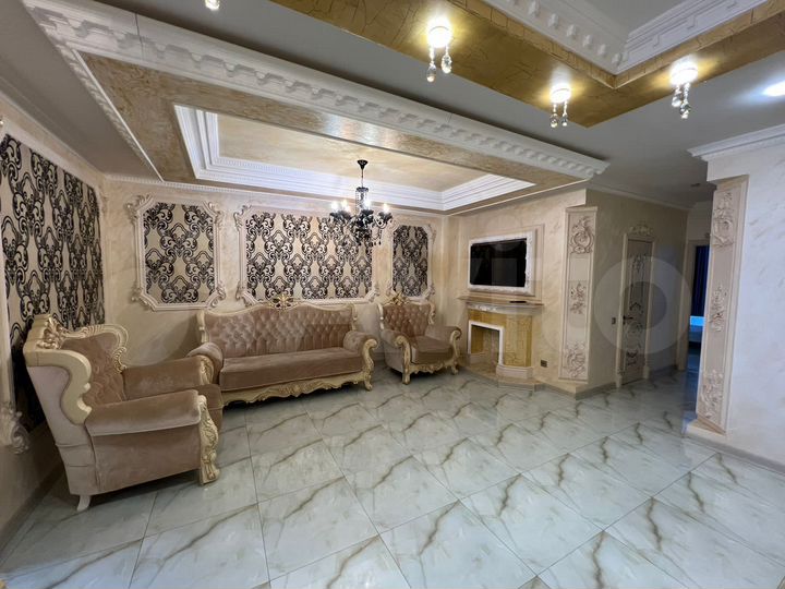 2-к. квартира, 86 м², 4/6 эт.