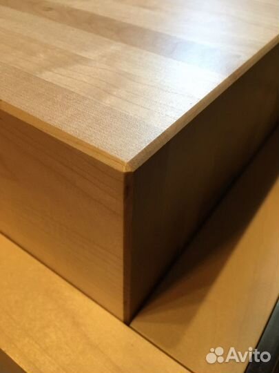 Стойка для аппаратуры