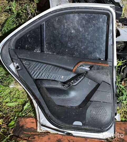 Задний бампер w220