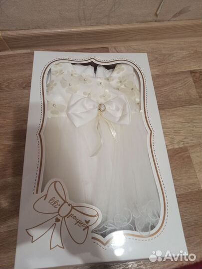 Платье для новорожденной 62 новый