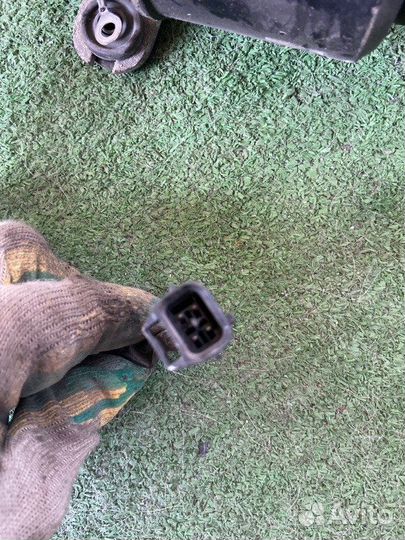 Мотор дворников Mitsubishi Diamante F31A 6G73 1999