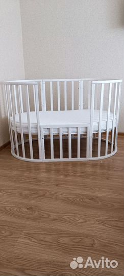 Кроватка трансформер с маятником