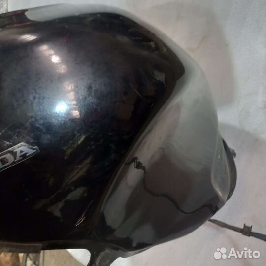 Топливный бак, бензобак Honda CBR 1100XX 97-99