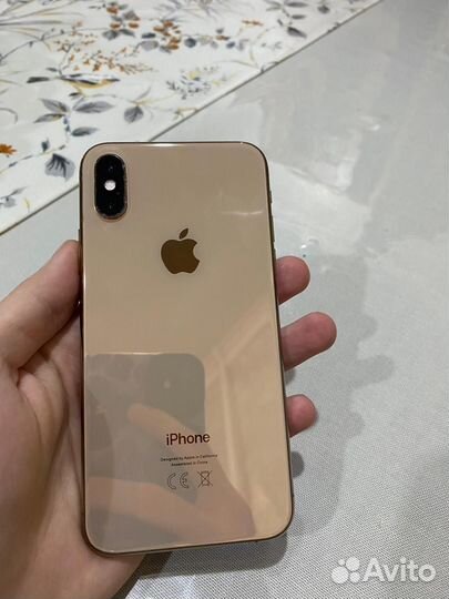 iPhone Xs, 64 ГБ