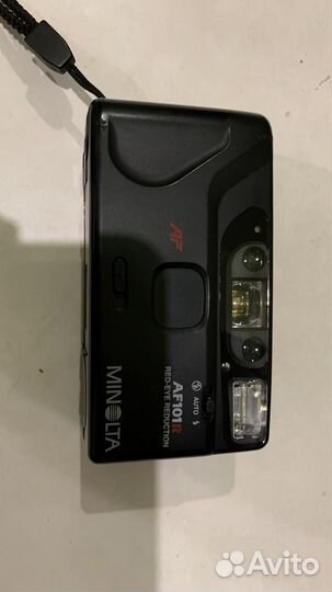 Плёночный фотоаппарат Minolta