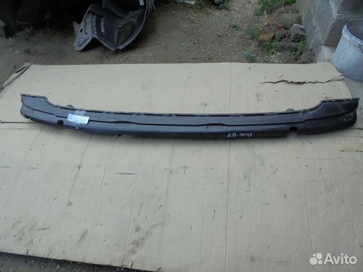 Кронштейн бампера заднего центральный Audi Q7 4M