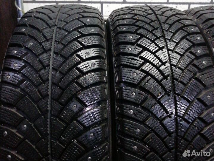 Bfgoodrich G-Force Stud 215/55 R17 98Q