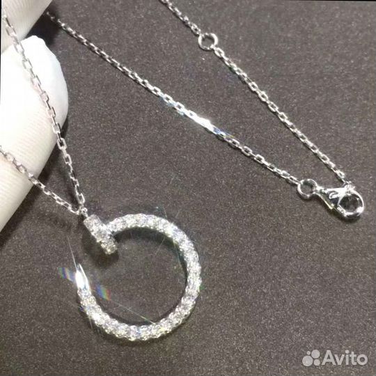 Колье Cartier Just un clou из золота с бриллиантами 0,47ct