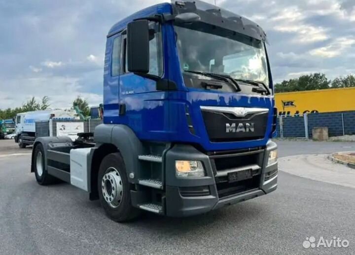 Pазбираем грузовик MAN TGS 2014-2016
