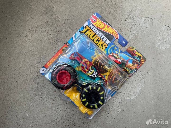 Hot wheels монстр трак hw demo derby TM