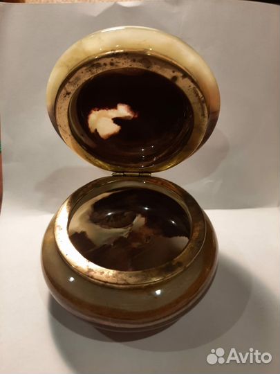 Шкатулка,ваза,груша из натурального Оникса