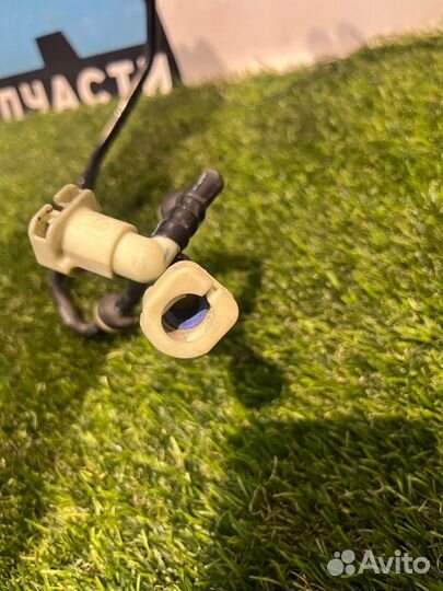 Трубка вакуумного насоса Ford Mustang 6 S550 рест