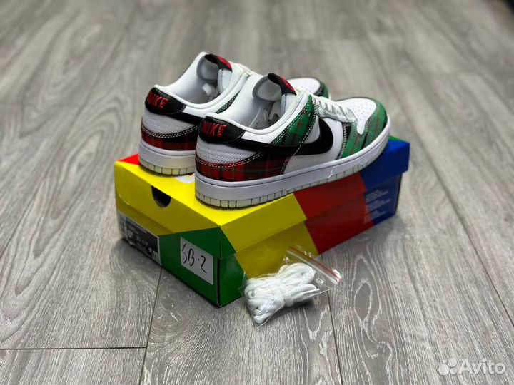 Кроссовки Nike SB Dunk Low