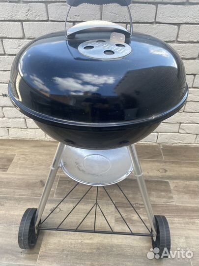 Продаю гриль барбекю Weber. 47 см