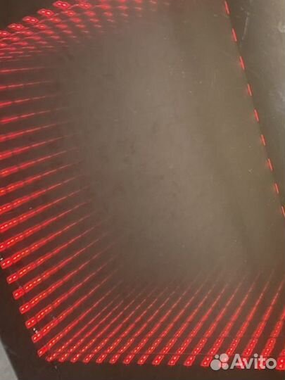 Продам стол с подсветкой на пульту