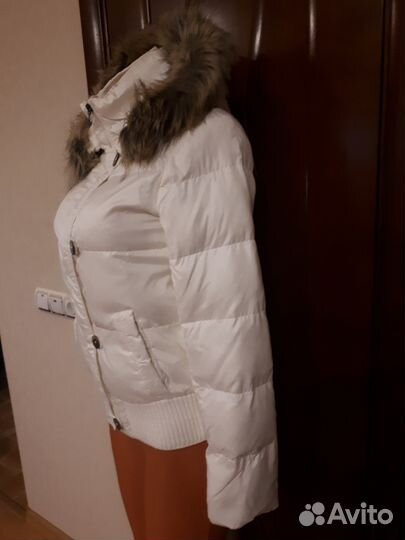 Куртка белая бренд ostin пуховик
