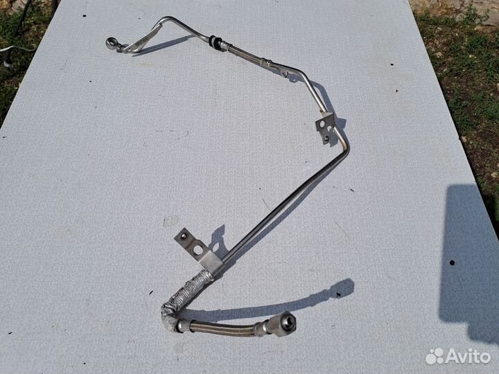 Трубка подачи масла на турбину. Пассат б5. 1.8 Т