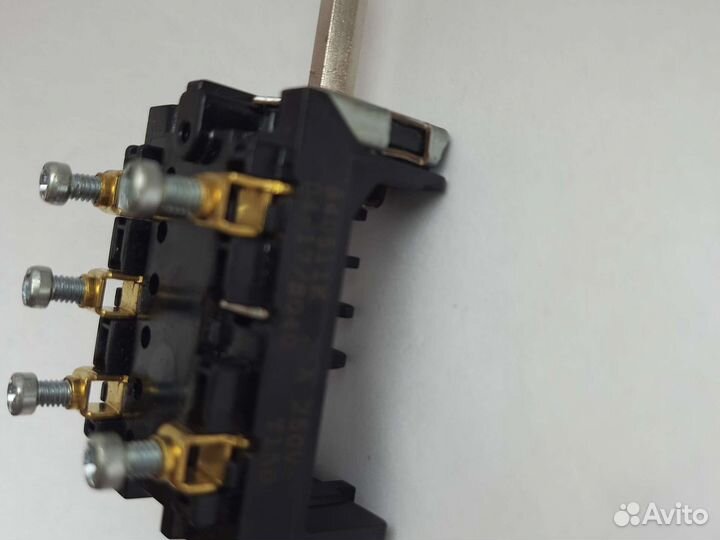 Переключатель Gottak 7LA 840511K (пм-4)