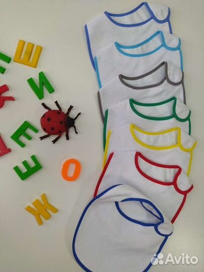 Слюнявчик нагрудник новое