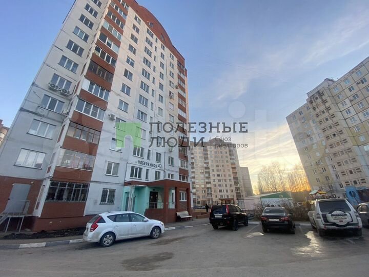 3-к. квартира, 80 м², 3/12 эт.