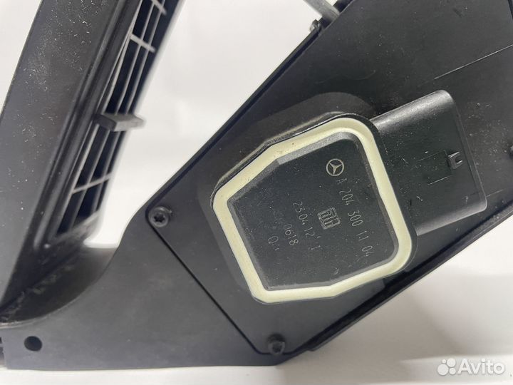 Оригинальная педаль газа Mercedes-Benz