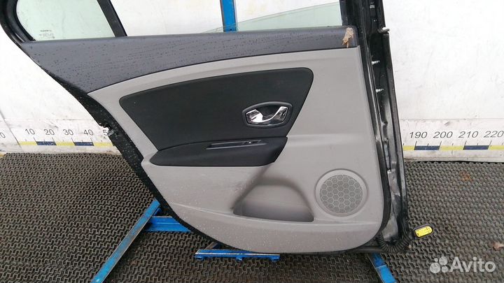 Дверь боковая Renault Fluence (2009-2013)