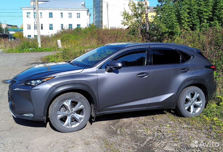 Lexus NX, 2015
